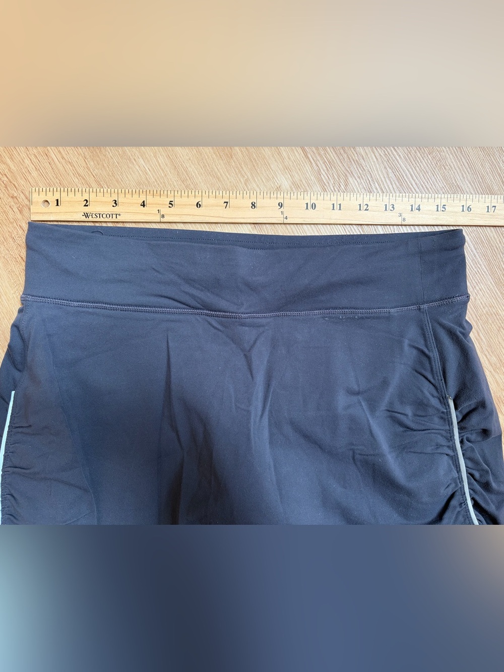ATHLETA gray 2 In 1 Contender Skirt Capri Leggings Reflective Running Large - Picture 3 of 8